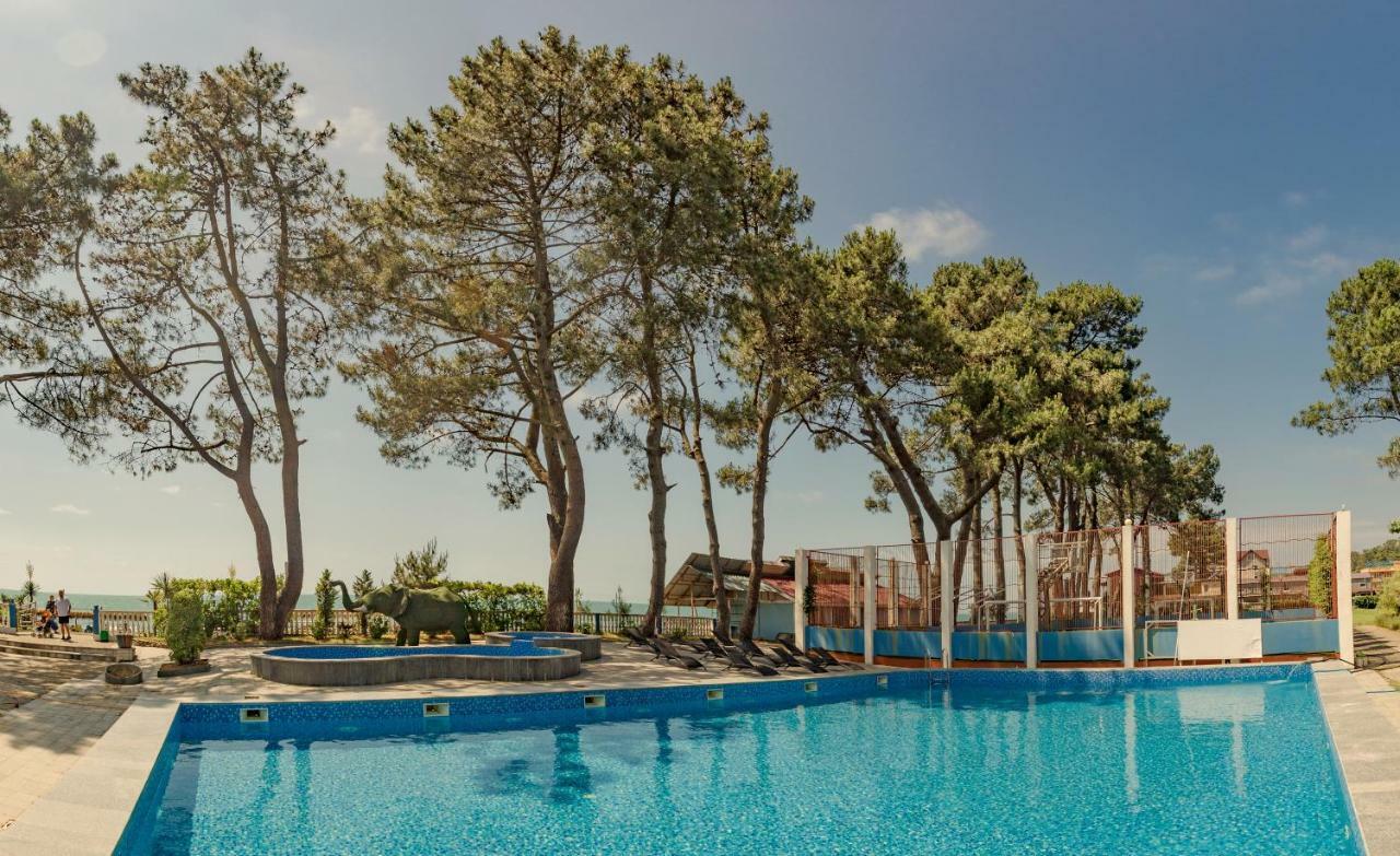 Kolkhida Resort & Spa Ureki Luaran gambar